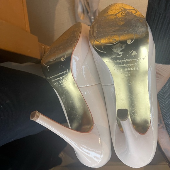 Light petal pink open toe Ted Baker Platform heels - Picture 5 of 5